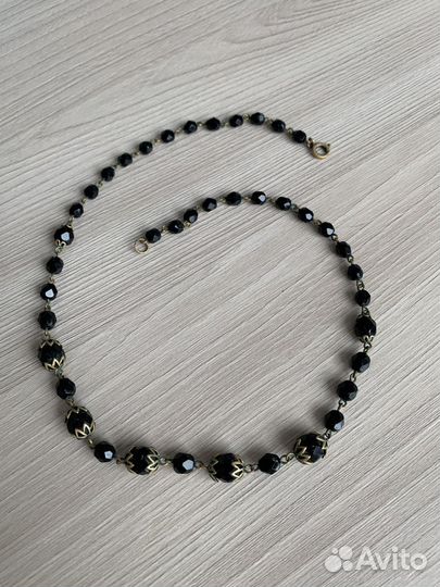 Бусы и серьги с гранатом