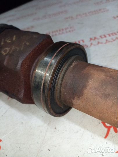 Привод передний правый Volvo V40 хетчбек B5204T9