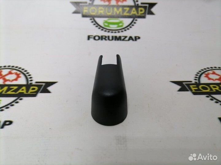 Крышка поводка стеклоочистителя задняя Subaru