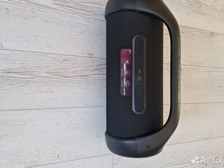 Колонка jbl boombox