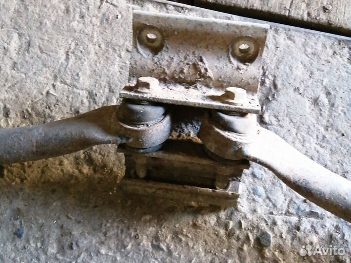 Задний стабилизатор Пежо 206