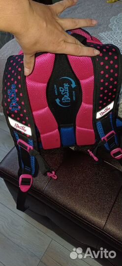 Школьный рюкзак