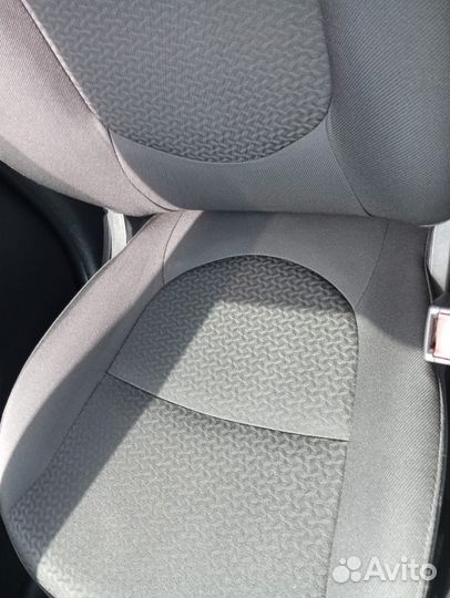 Kia Rio 1.4 МТ, 2014, 99 000 км