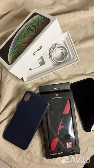 iPhone Xs Max, 64 ГБ