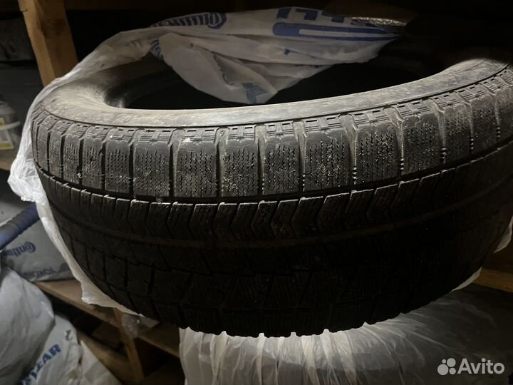 Bridgestone 613V 205/55 R16