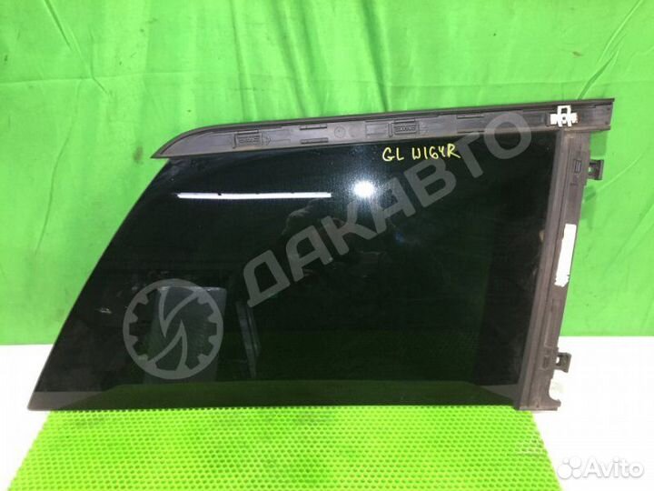 Стекло кузовное глухое правое Mercedes-Benz Gl