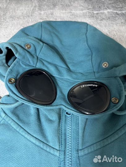 C.p. company goggle zip hoodie