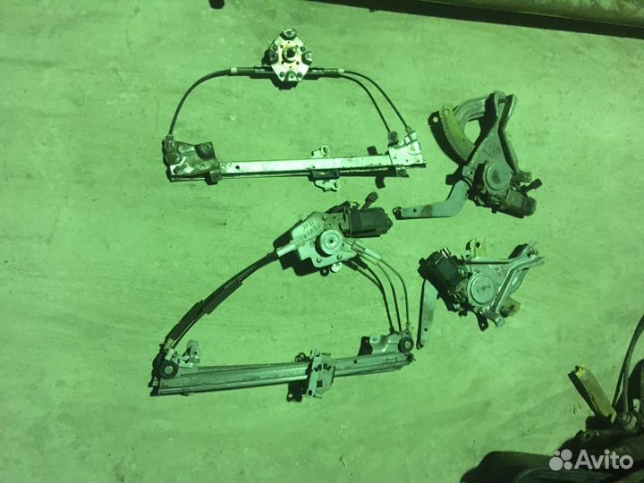 Стеклоподъемник Передний правый Daewoo Nexia