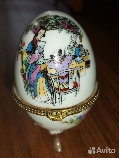 Шкатулка яйцо