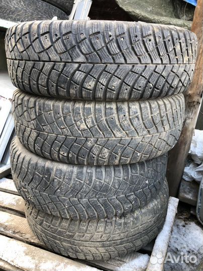 Nokian Tyres Hakkapeliitta 4 205/55 R16 94T