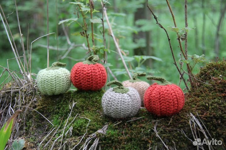 Тыква декоративная вязаная