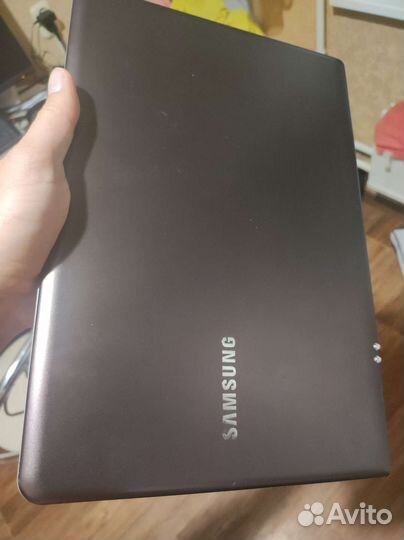 Samsung np530u3c core i5 8 GB SSD120