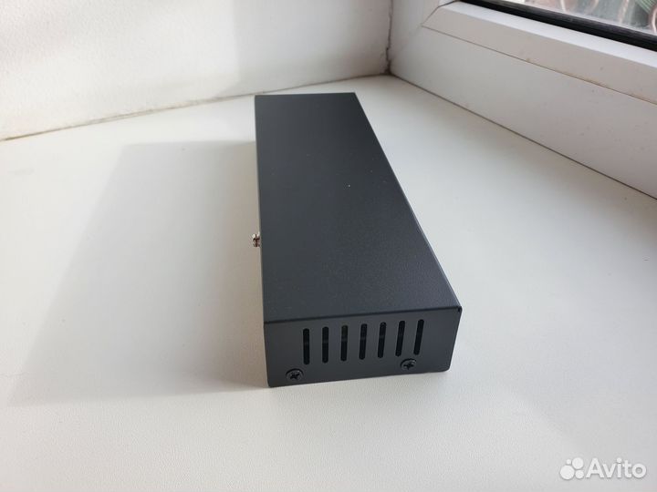 Коммутатор Poe switch 24v 10/100mbps MID8P2U-E250