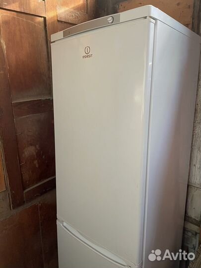 Холодильник