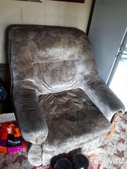Диван и 2 кресла