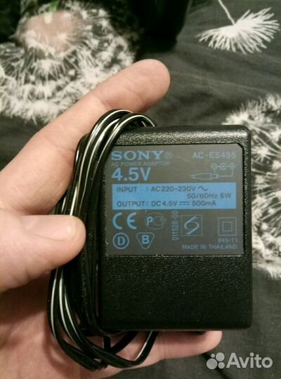 Зарядное устройство от Sony CD плеера walkman