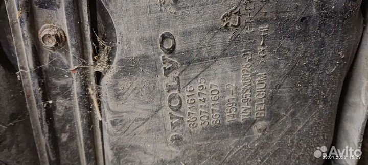 Топливный бак Volvo S60