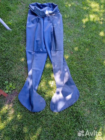 Костюм аквалангиста, резиновый, для плавания