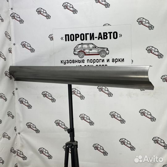 Порог кузовной ремонтный левый на Ford C-Max