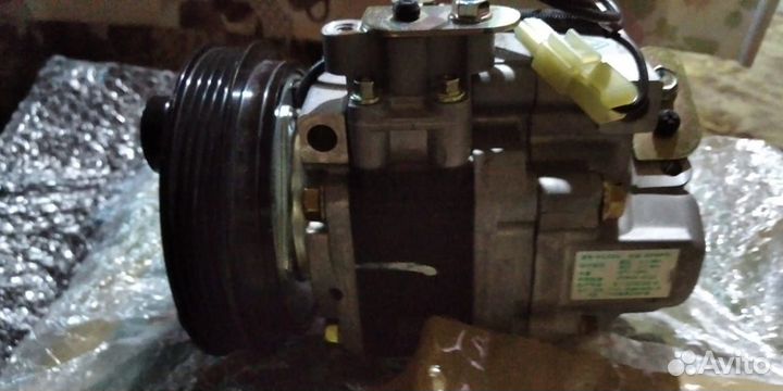 Компрессор кондиционера авто