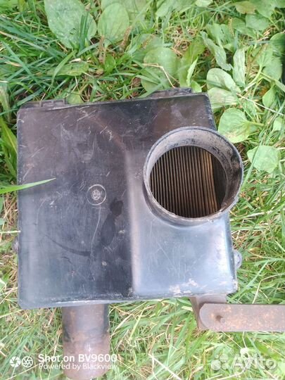 Корпус воздушного фильтра ваз 2112 б/у продам