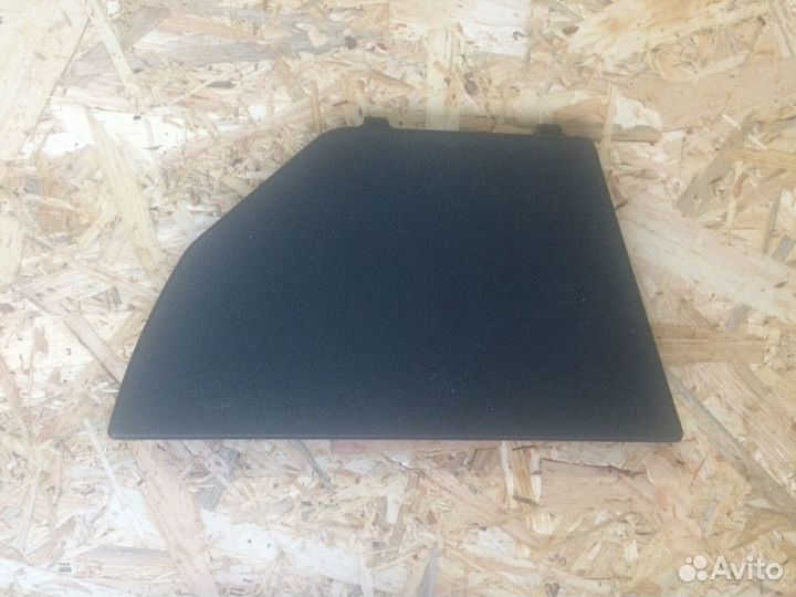 Накладка пола багажника левая Hyundai Tucson 2018