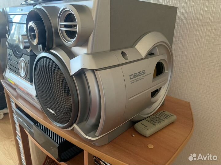 Музыкальный центр samsung max zj730