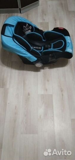Детское автокресло от 0 до 13кг
