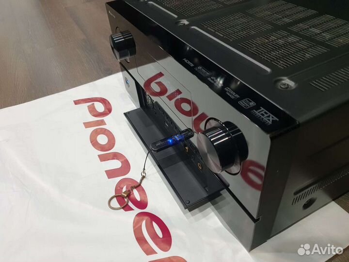 Ресивер Pioneer SC-LX82