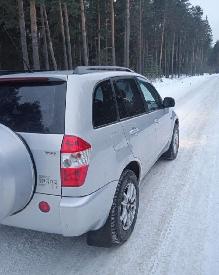 Chery Tiggo (T11): фото владельца