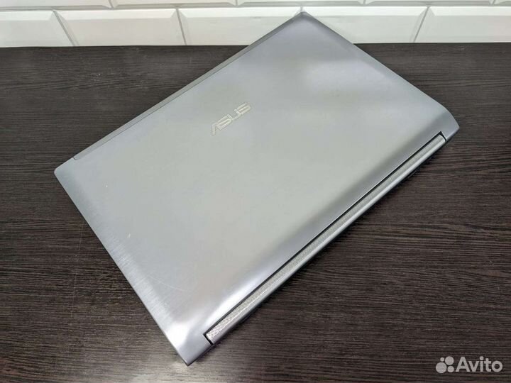 Ноутбук asus N53S на i5 и GT 630m
