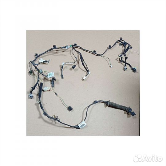 Проводка крышки багажника Mitsubishi Pajero Sport2