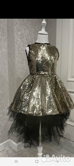 Платье в паетках золотое детское
