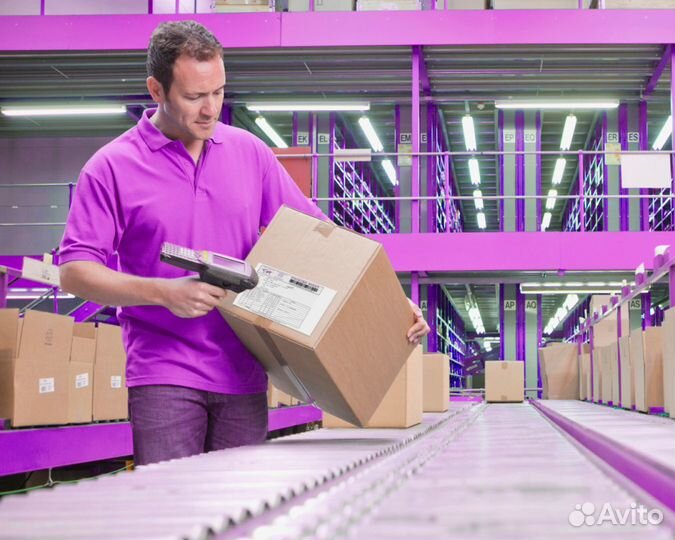 Работник склада