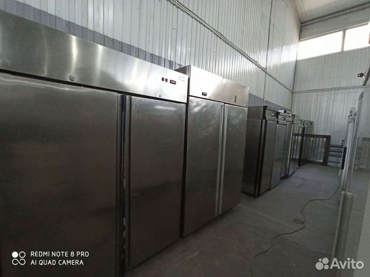 Холодильники,холодильние столы,морозильные лари