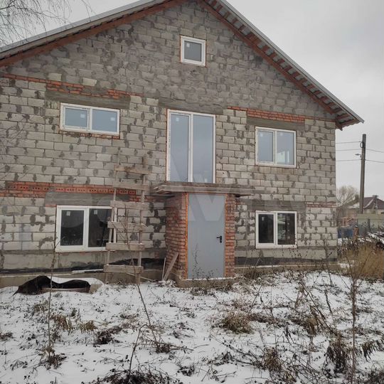 Дом 113 м² на участке 6 сот.