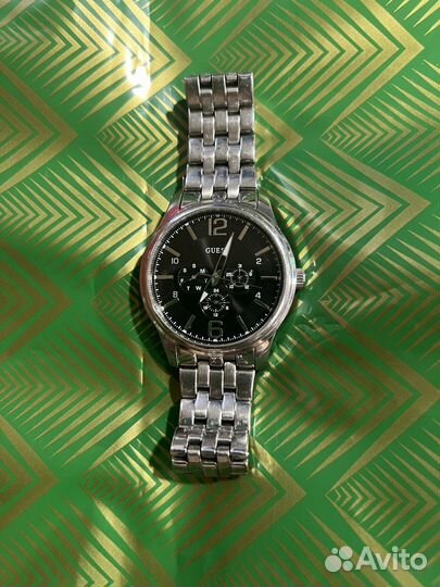 Часы guess