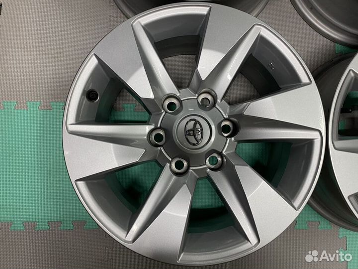 Комплект оригинальных дисков Toyota Prado