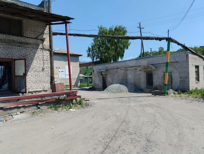 Торгово-производственная база