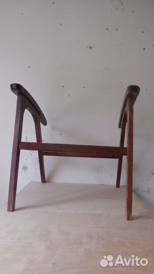 Подлокотник для кресла