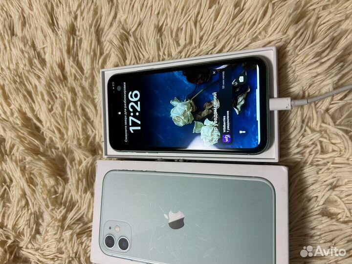 iPhone 11, 64 ГБ