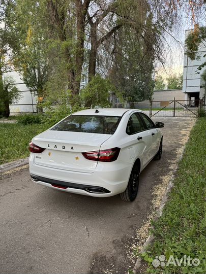 LADA Vesta 1.6 МТ, 2024, 15 км