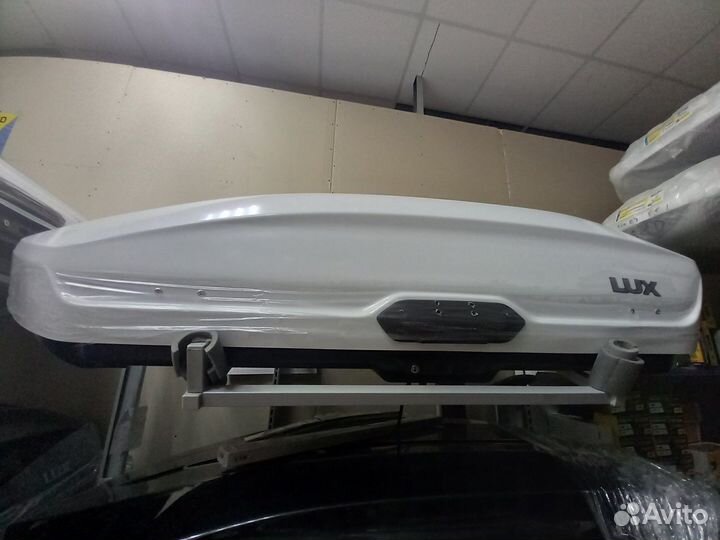 Автобокс на крышу