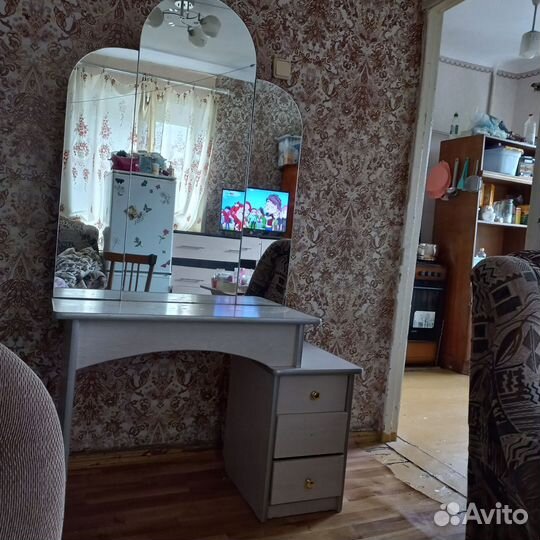 Трюмо трельяж с зеркалом