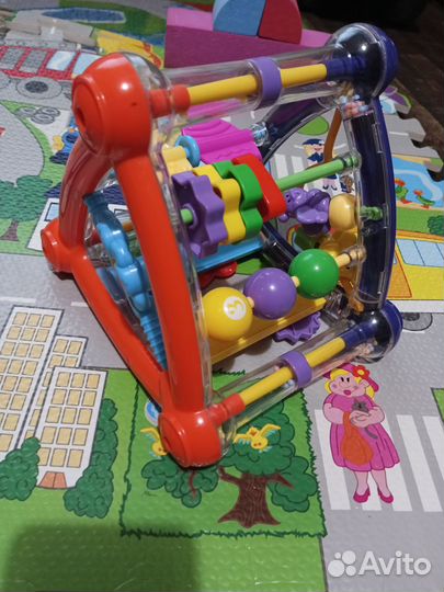 Развивающие игрушки