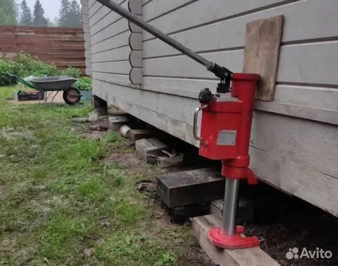 Замена нижних гнилых венцов Утепление пола