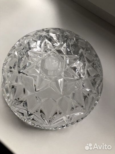 Хрустальная ваза