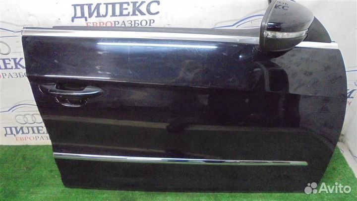 Уплотнитель стекла двери VW Passat CC 2008-2017