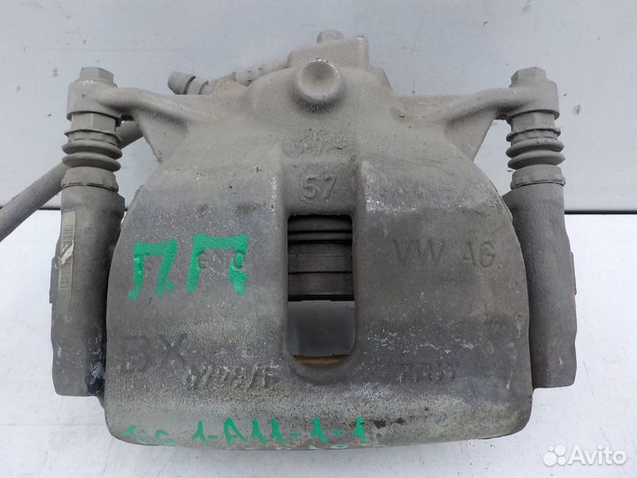 Суппорт тормозной передний правый Volkswagen Tigua