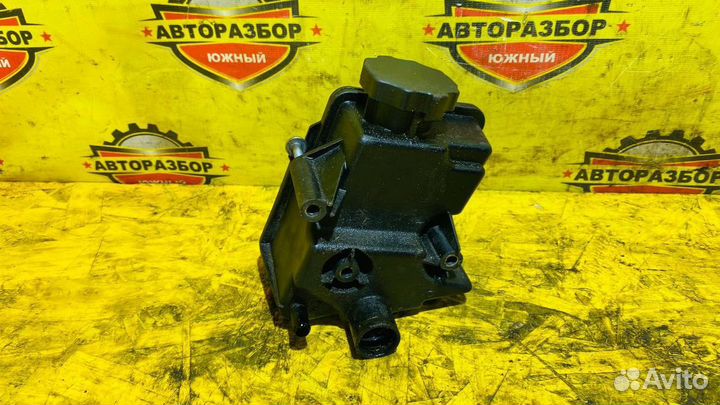 Бачок гур Mercedes-benz W164 ML350